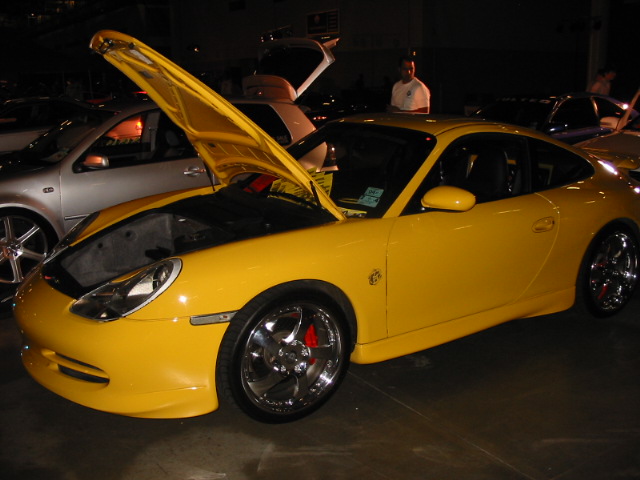 yellow porsche