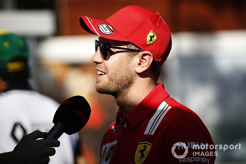 Leclerc: Lack of Ferrari contract won't destabilise Vettel