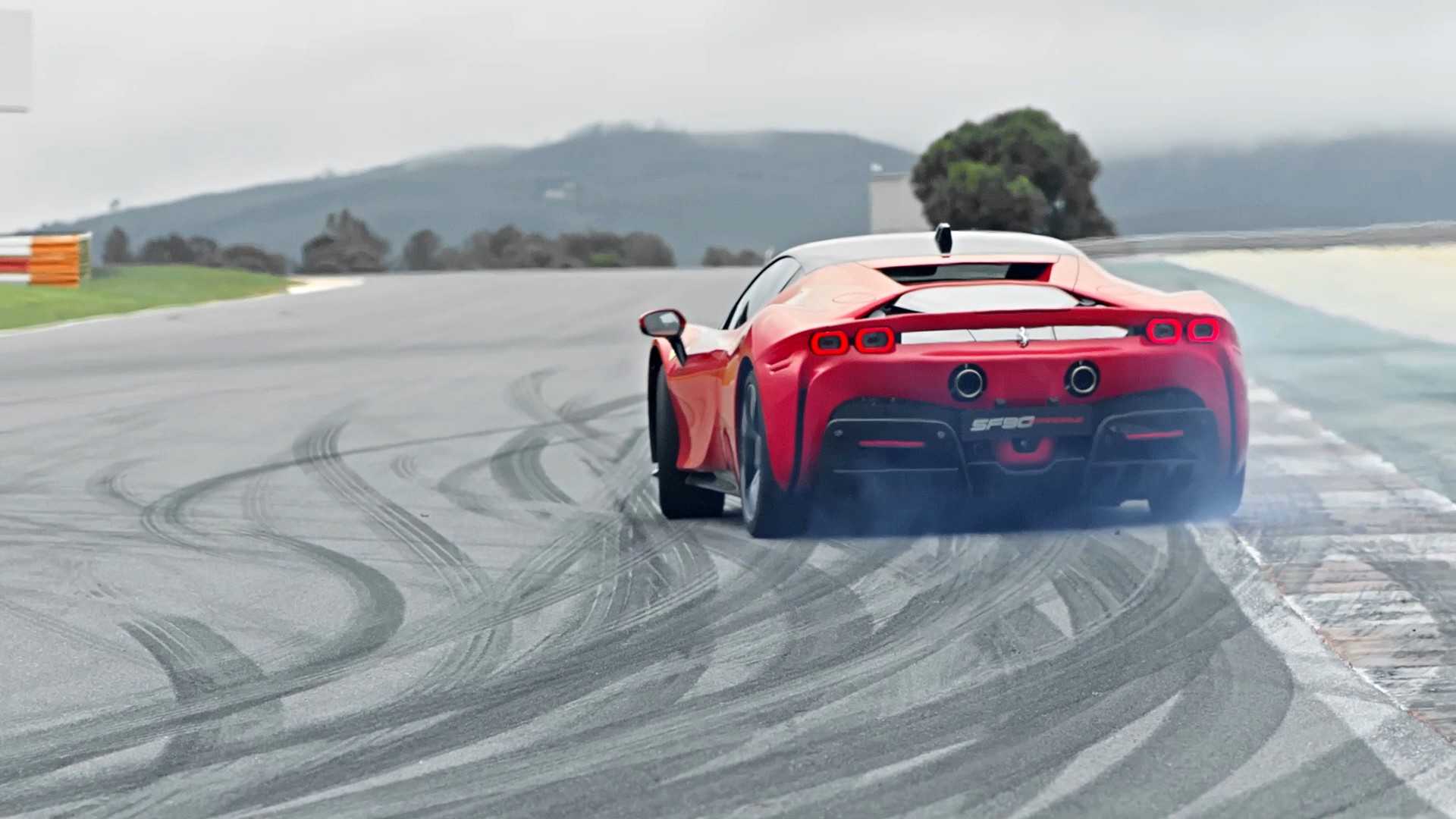 Ferrari SF90 Stradale