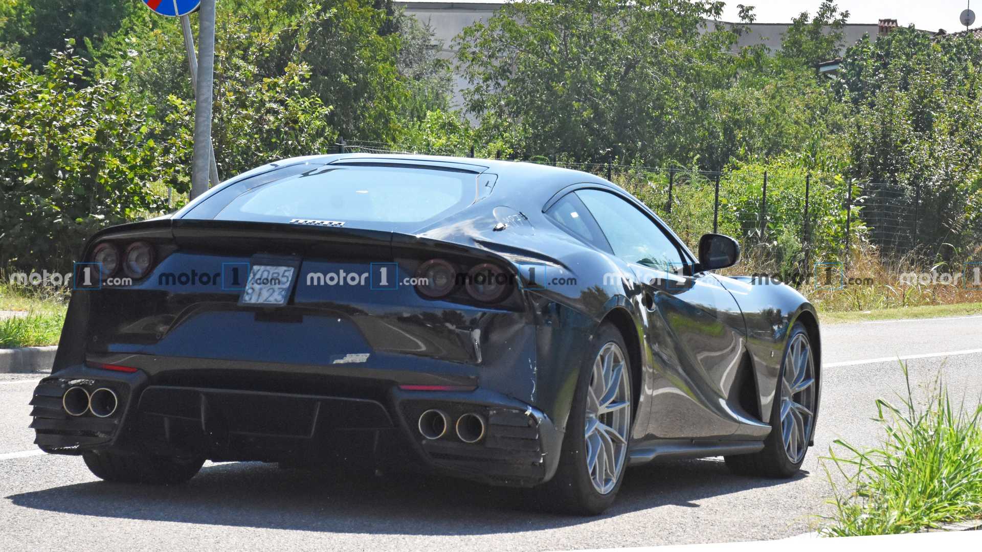 Ferrari 812 GTO spy photo