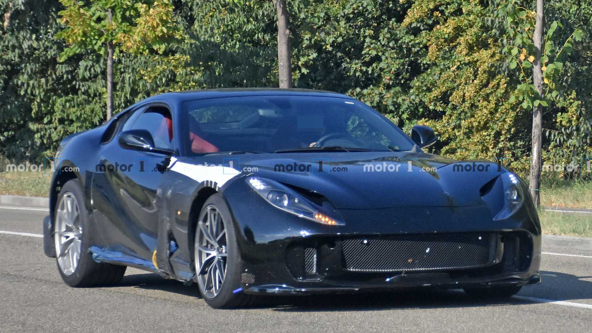 Ferrari 812 GTO spy photo