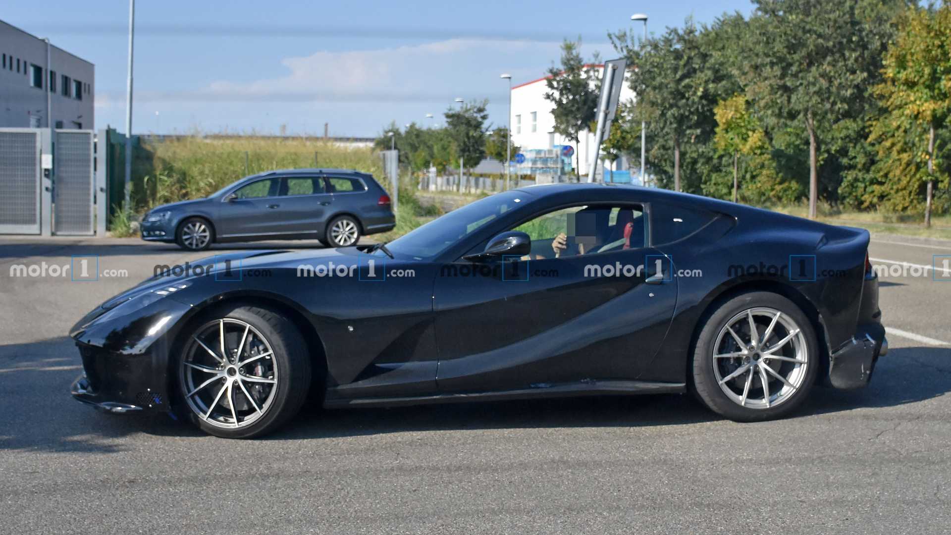 Ferrari 812 GTO spy photo