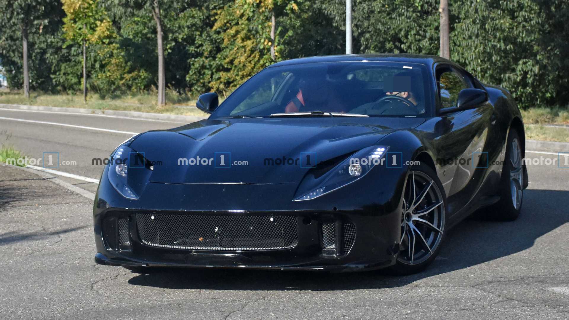 Ferrari 812 GTO spy photo