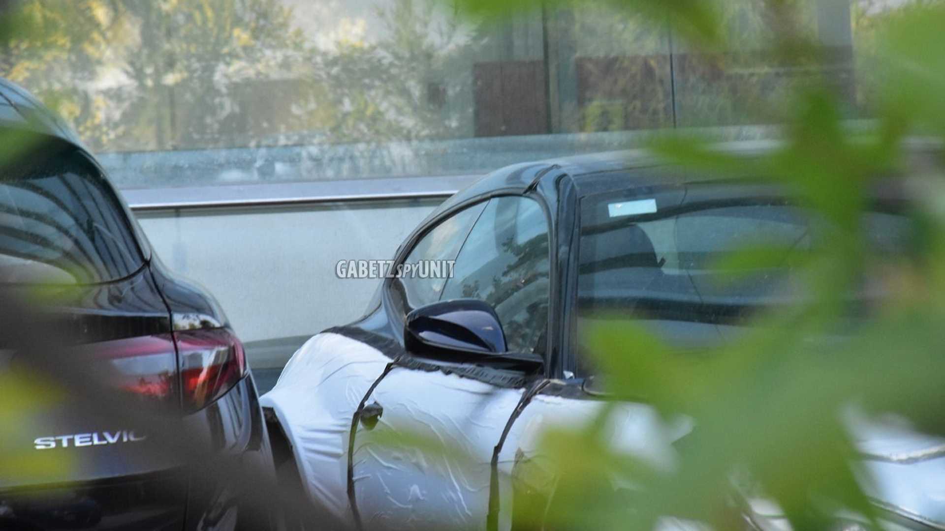 Ferrari Purosangue SUV test mule spy photo