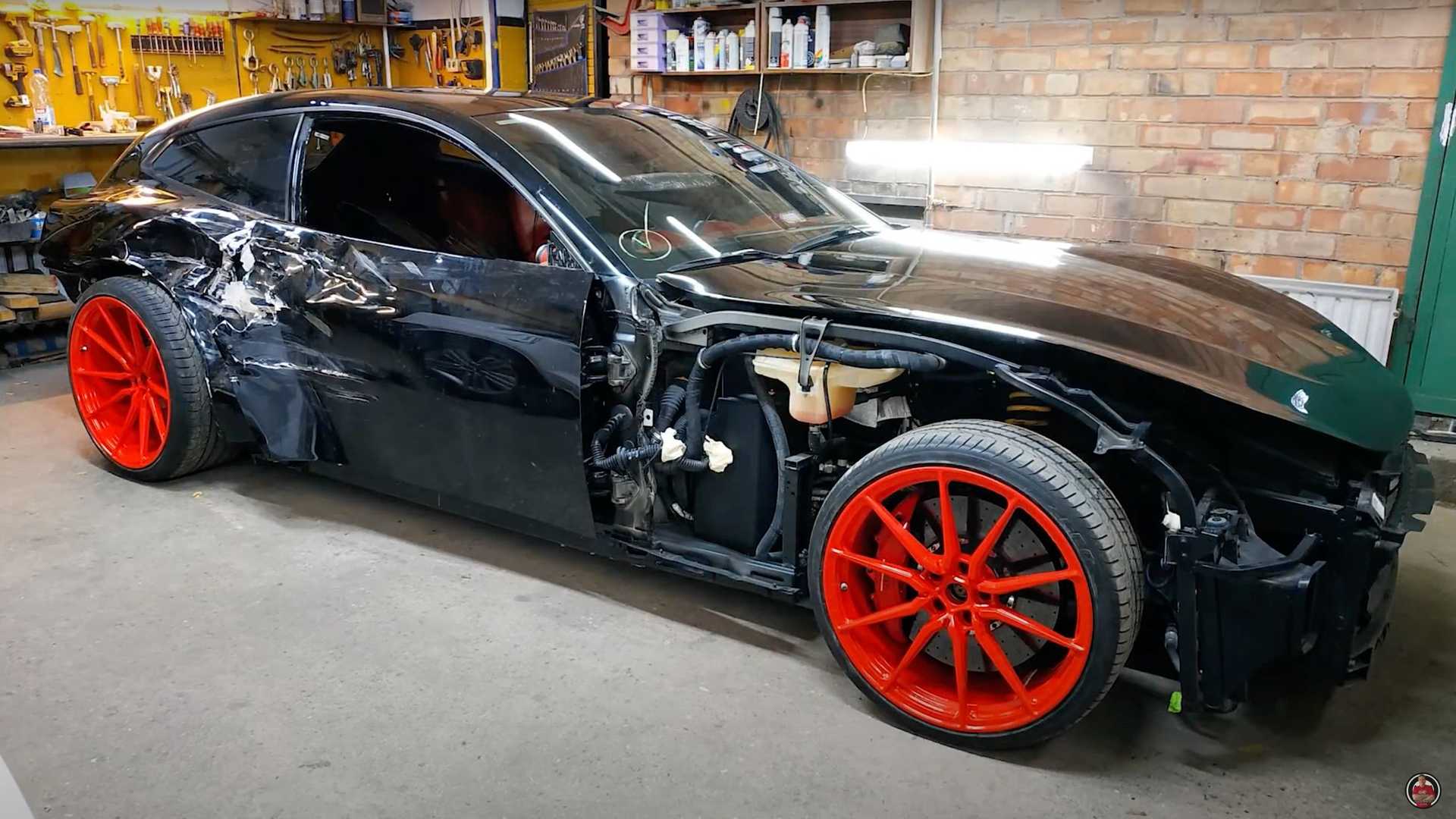 Impressive Ferrari GTC4 Lusso Body Repair Is A One-Man Job