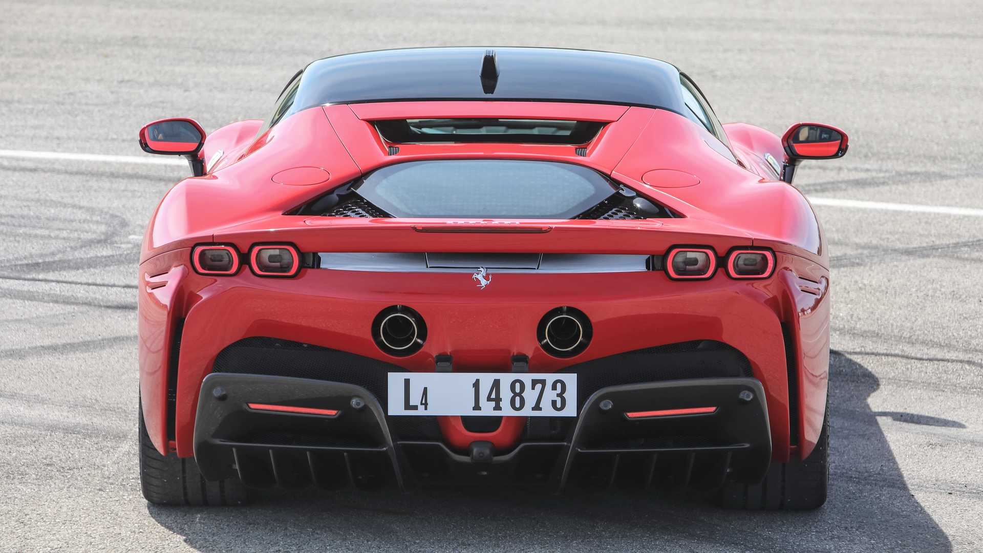 Ferrari SF90 Stradale, the test