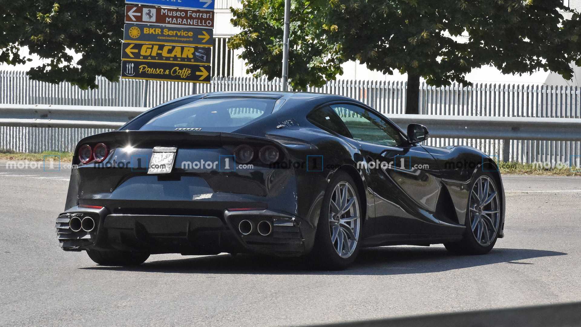 Ferrari 812 GTO spy photo