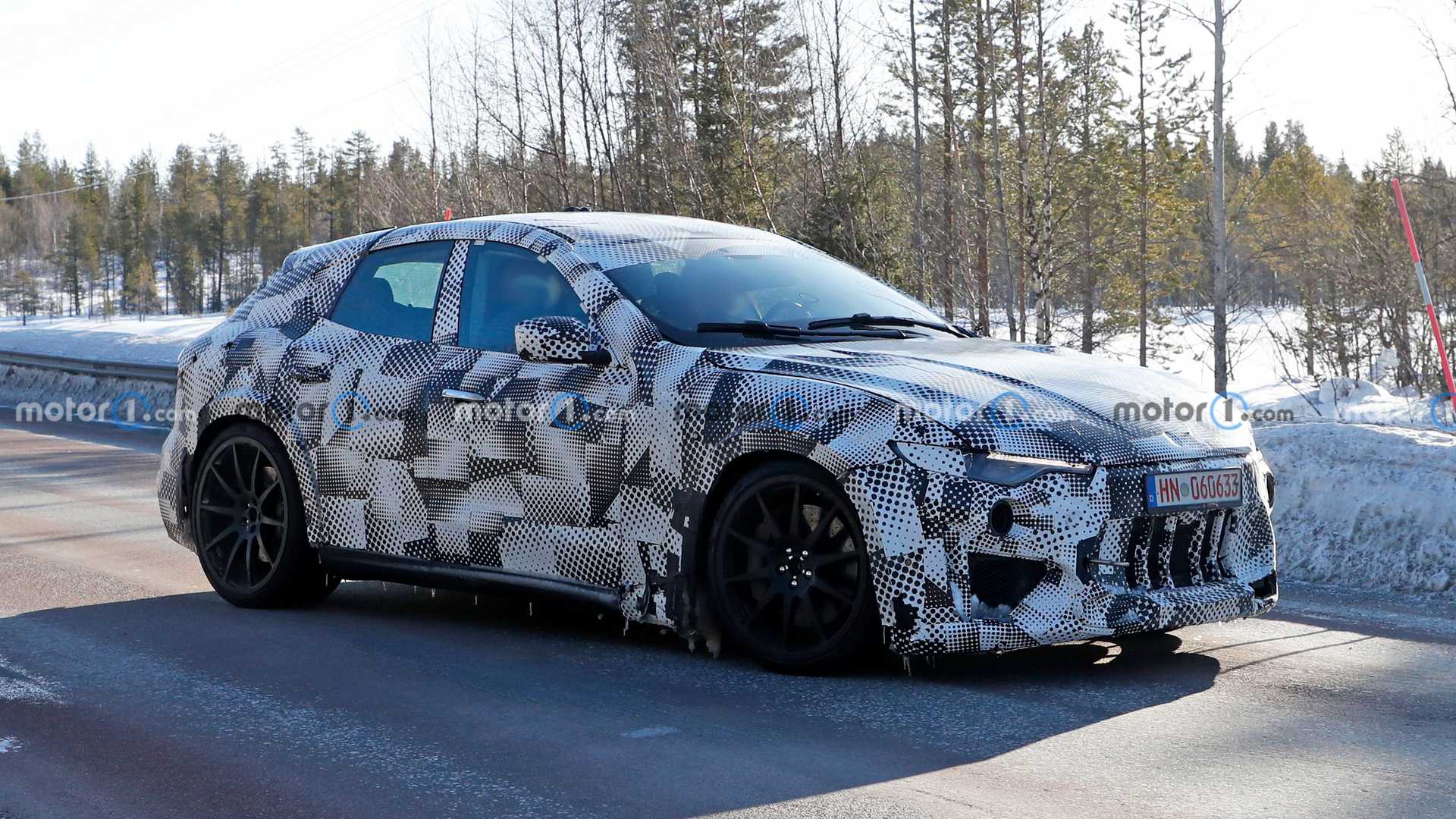 Ferrari Purosangue Mule Front View Spy Photo