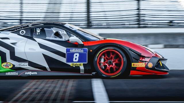 Ferrari Challenge NA completes opening race weekend at VIR