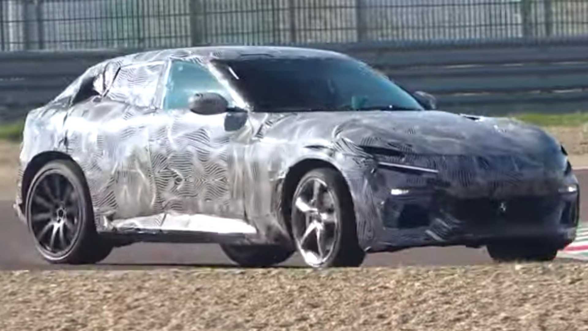 Феррари SUV 2023