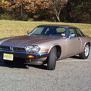 1988 V-12 Jaguar XJS Coupe