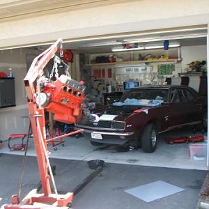 Taking 502 out of Camaro prior to restoration