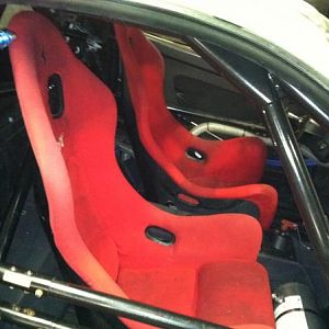 Seats 1